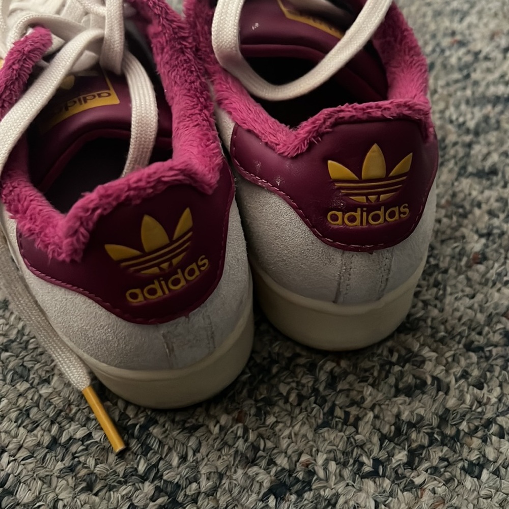 Nice Clean Shoes - image 3